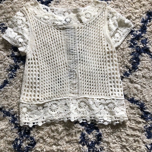 Forever 21 Sweaters - Forever21 crochet sweater